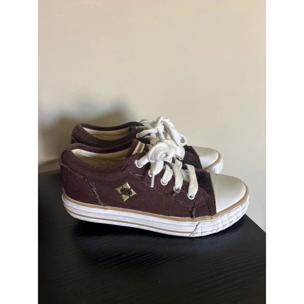 Girls Y2K brown size 2 heelys sneakers